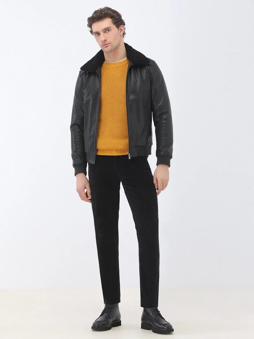Black Weaving Regular Fit Casual Cotton Blended Trousers - 3