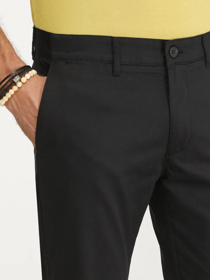 Black Weaving Slim Fit Casual Cotton Blended Trousers - 3