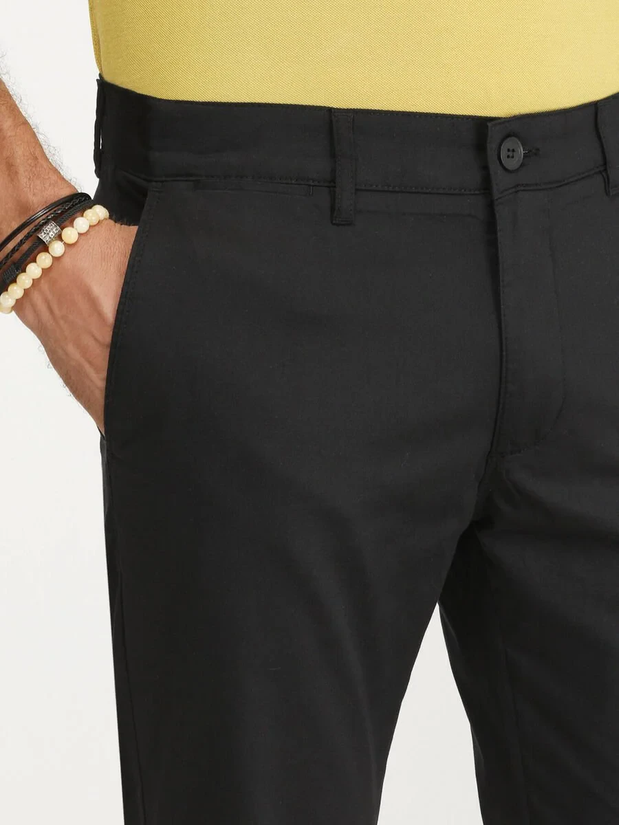 Black Weaving Slim Fit Casual Cotton Blended Trousers - 3