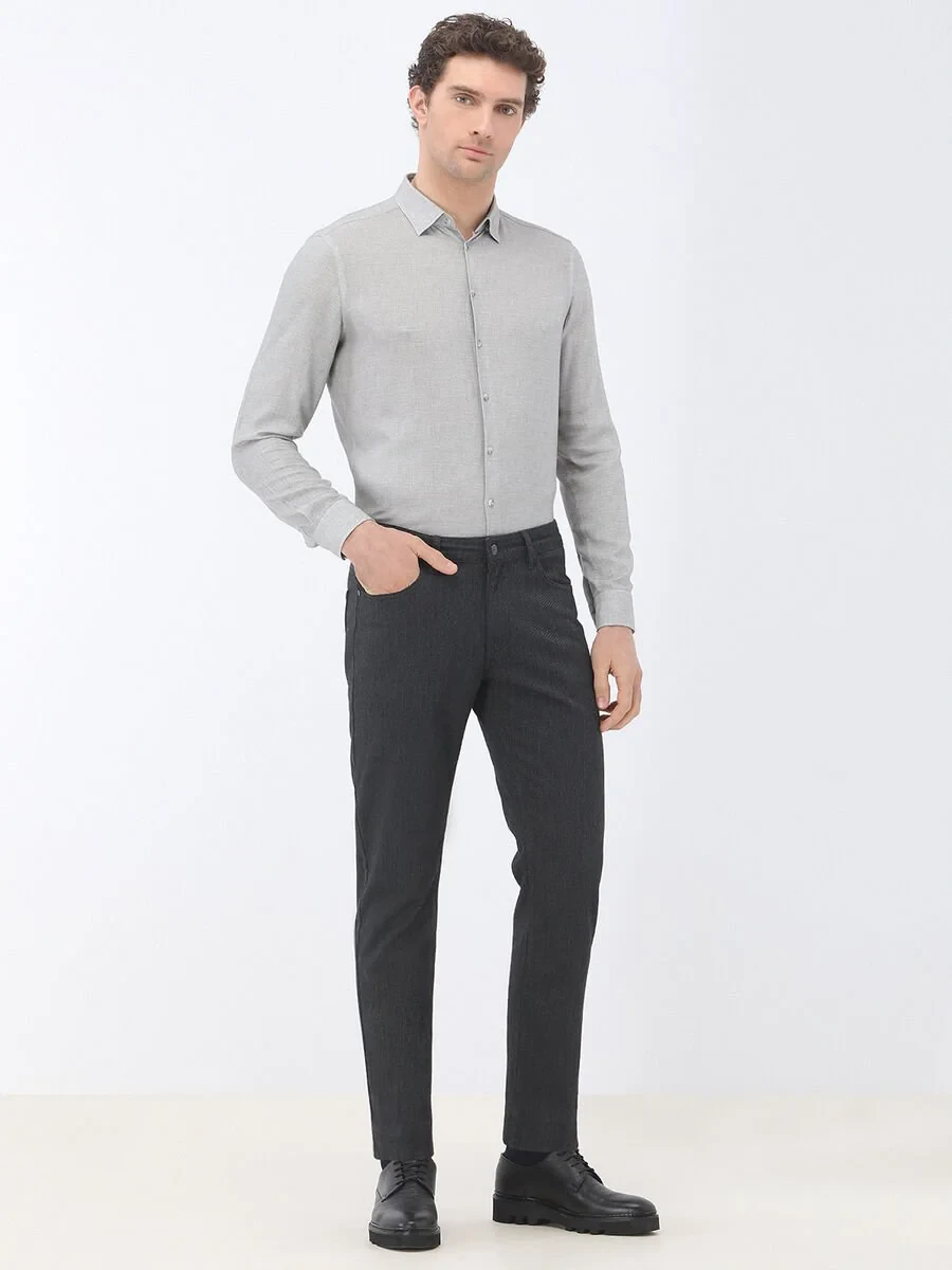 Black Weaving Slim Fit Casual Cotton Blended Trousers - 2