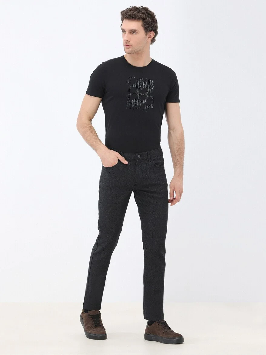 Black Weaving Slim Fit Casual Cotton Blended Trousers - 2