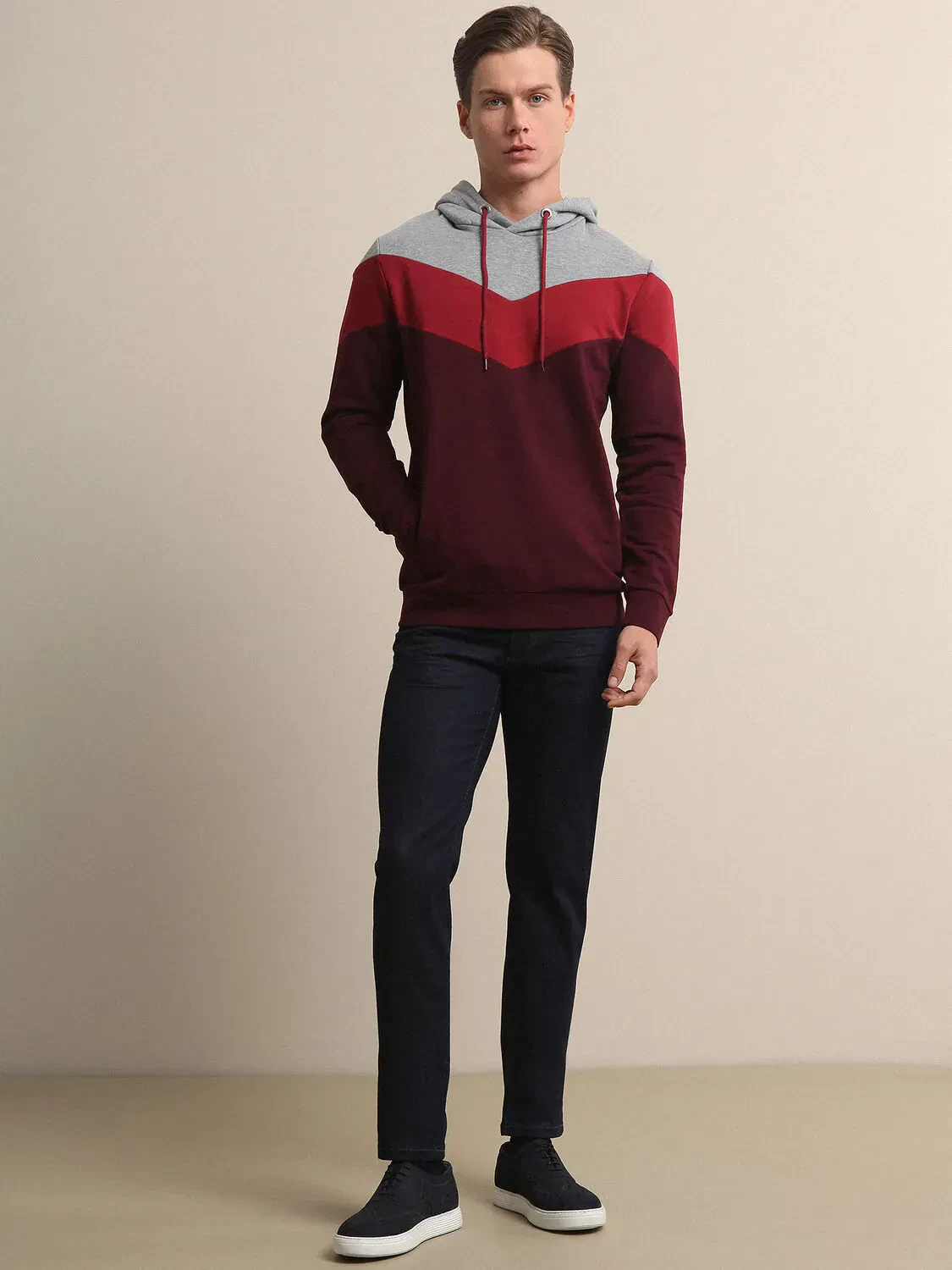 Bordo Kapüşonlu Düz Sweatshırt - 3