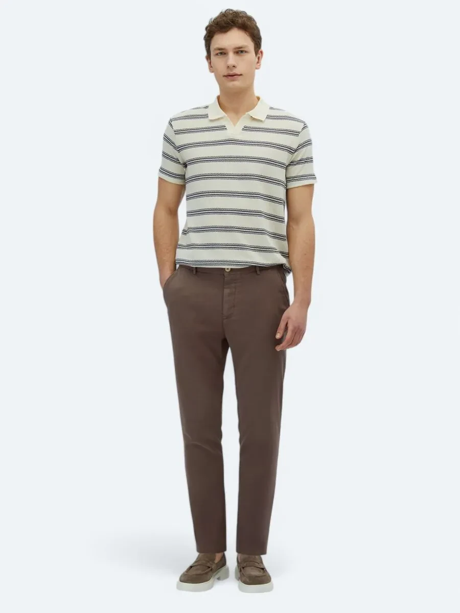 Brown Weaving Jogging Fit Casual Cotton Blended Trousers - 1