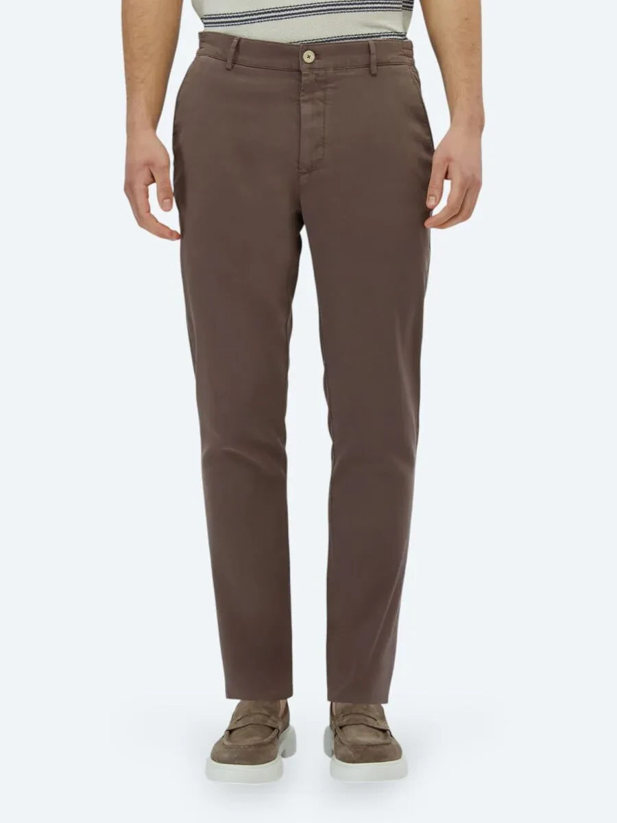 Brown Weaving Jogging Fit Casual Cotton Blended Trousers - 2