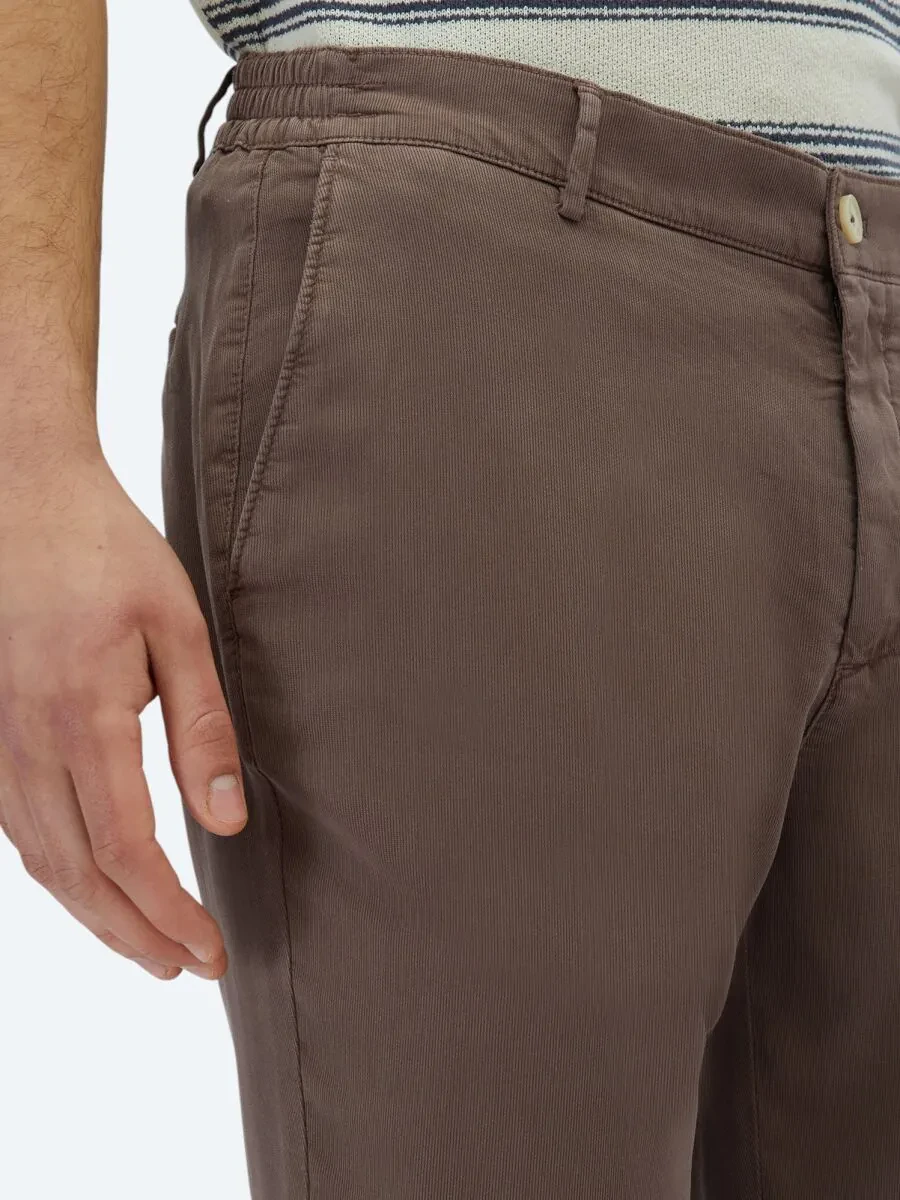 Brown Weaving Jogging Fit Casual Cotton Blended Trousers - 3