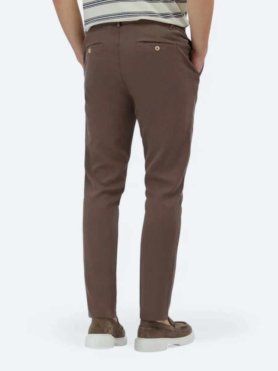 Brown Weaving Jogging Fit Casual Cotton Blended Trousers - 4