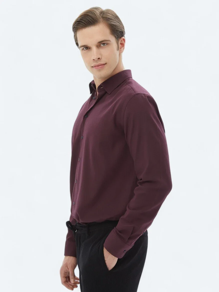 Damson Color Plain Regular Fit Weaving Casual Cotton Blended Shirt 