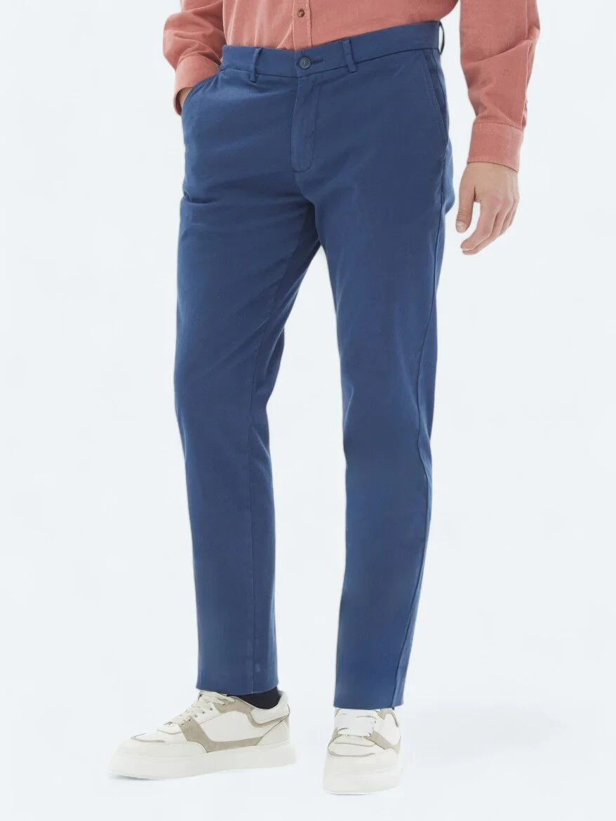 Dark Blue Weaving Regular Fit Casual Cotton Blended Trousers - 2