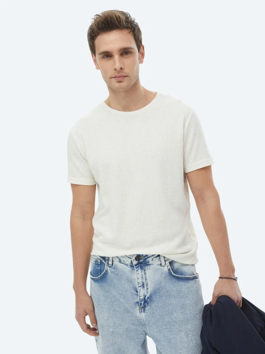Ecru Jacquard Crew Neck Cotton Blended T-Shirt 