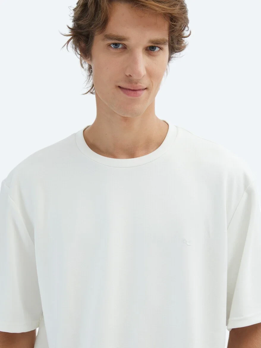 Ecru Plain Crew Neck T-Shirt - 3