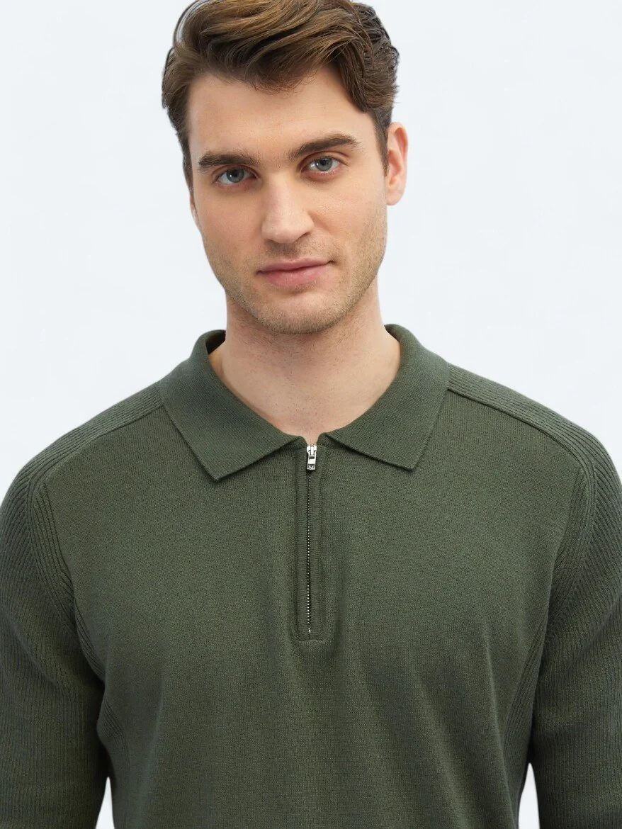 Green Knitwear Sweatshirt 
