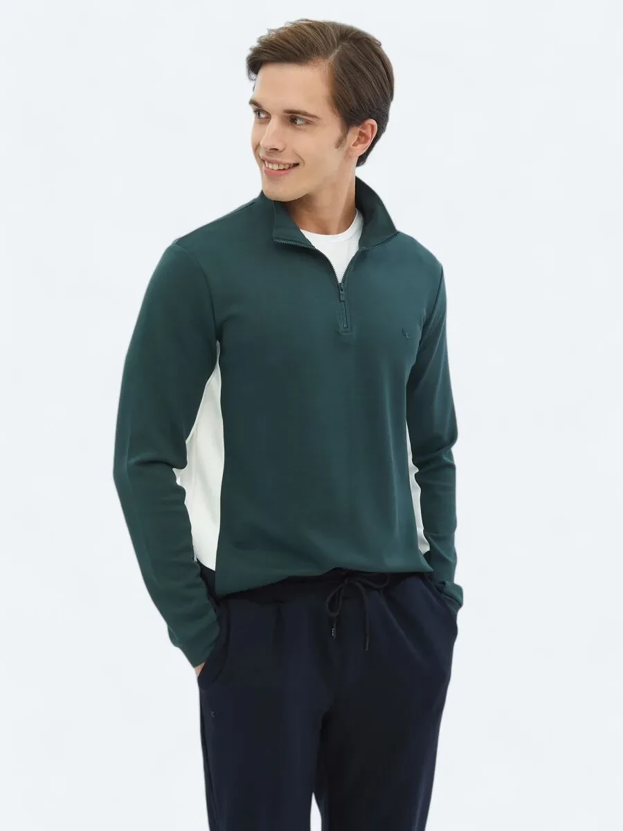 Green Turtleneck Plain Sweatshirt - 1