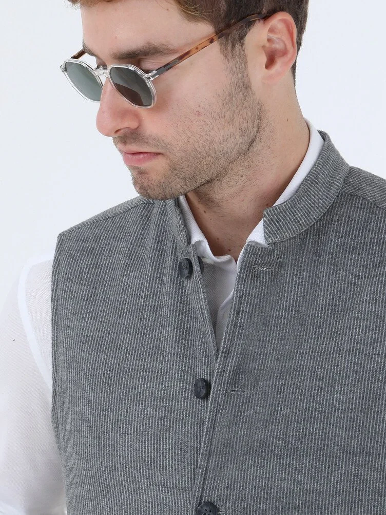 Grey Double-Sided Weaving Puffer Vest - 5