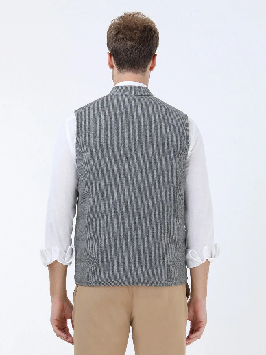 Grey Double-Sided Weaving Puffer Vest - 7