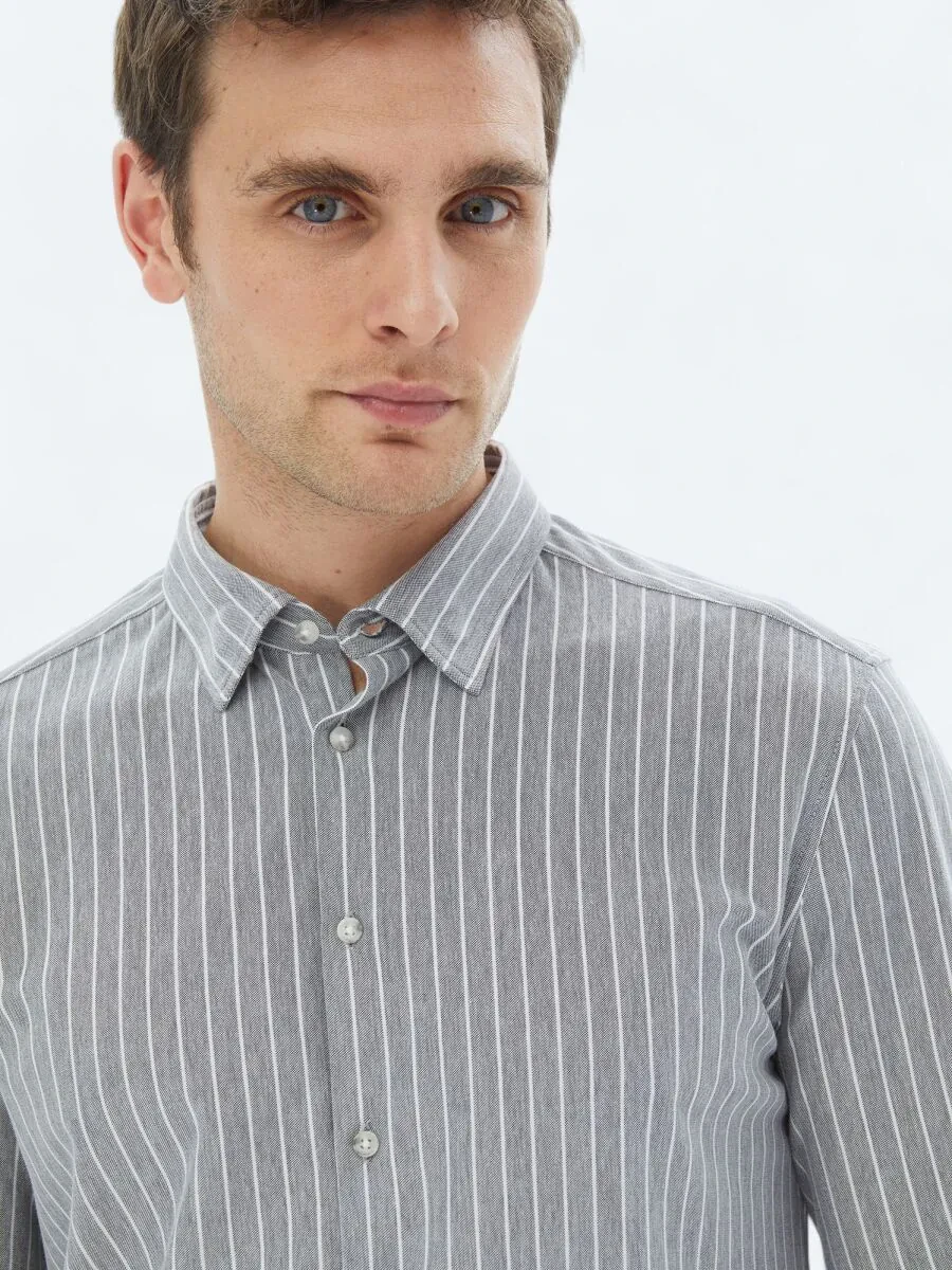 Grey Striped Regular Fit Knitting Casual Cotton Blended Shirt - 4