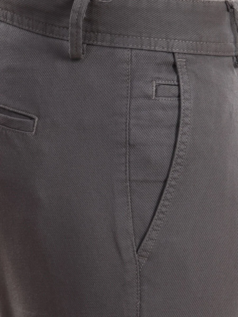 Grey Weaving Regular Fit Casual Cotton Blended Trousers - 4