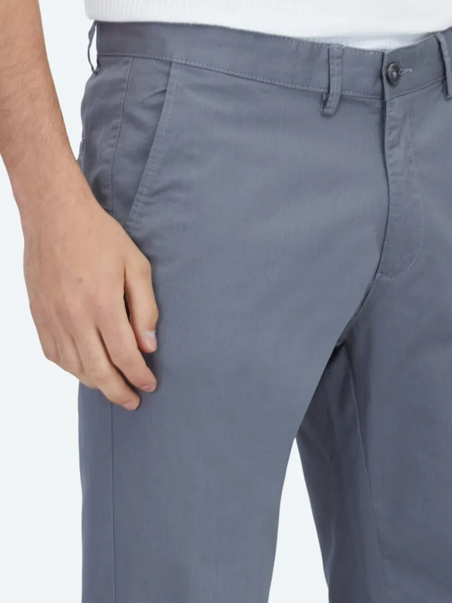 Grey Weaving Regular Fit Casual Cotton Blended Trousers - 3