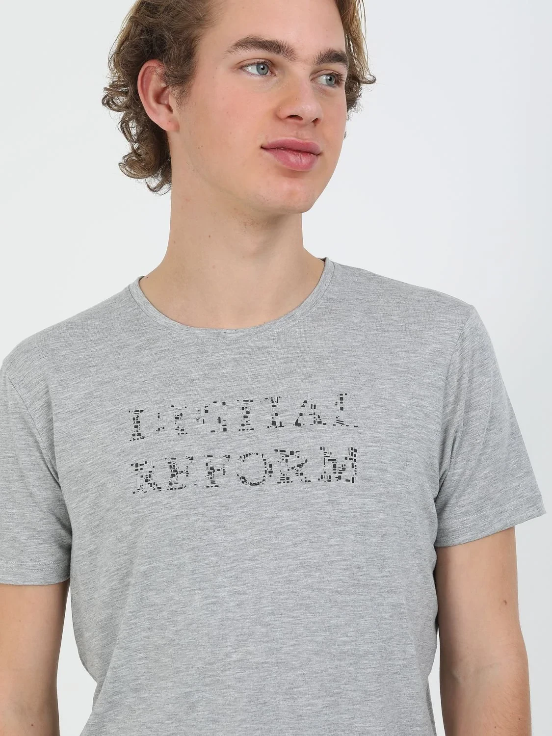 Gri Baskılı Bisiklet Yaka %100 Pamuk T-Shirt - 2