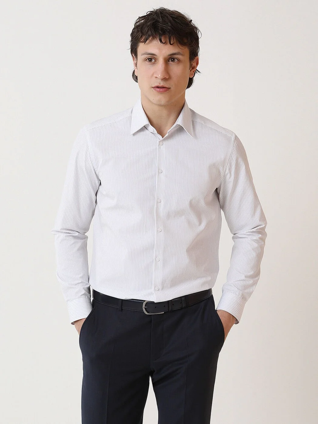 Gri Çizgili Regular Fit Dokuma Klasik Pamuk Karışımlı Gömlek - 1