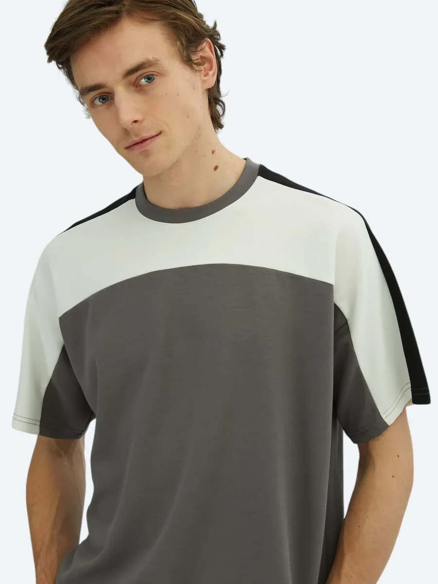 Hard Coal Plain Crew Neck T-Shirt - 4