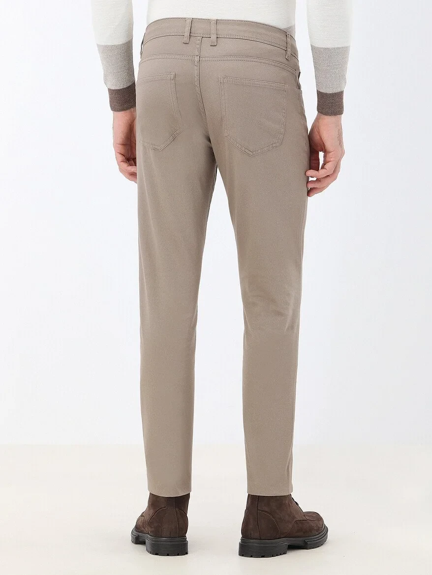 Hazelnut Weaving Slim Fit Casual Cotton Blended Trousers - 5