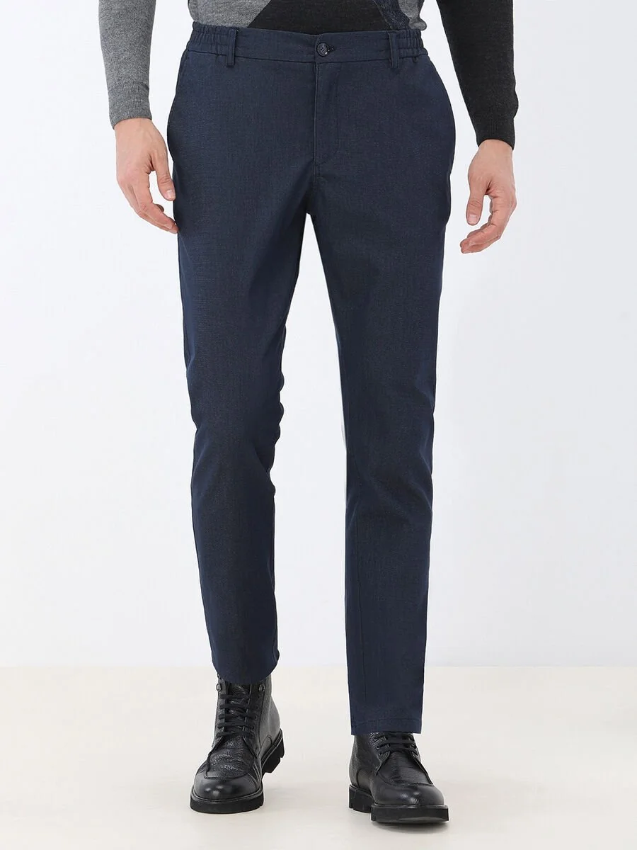 Lacivert Dokuma Jogging Fit Casual Pamuk Karışımlı Pantolon - 1