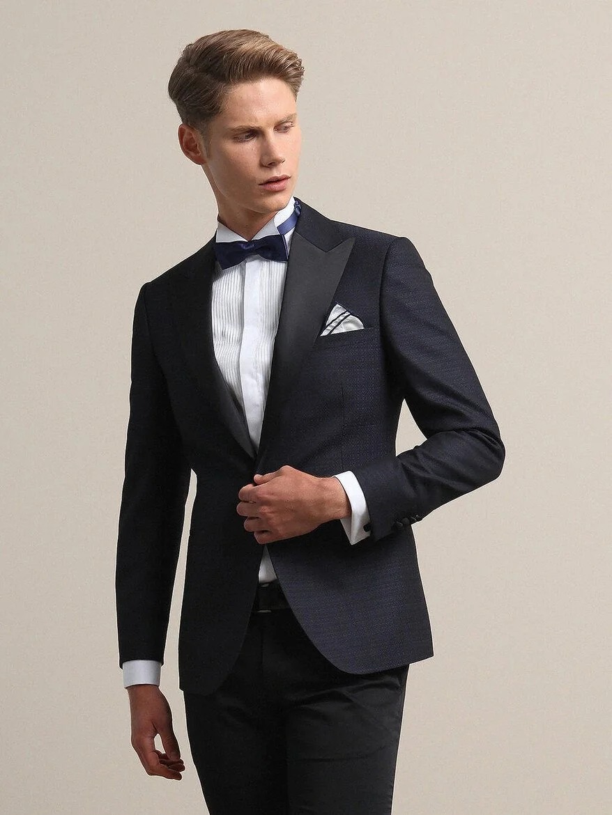 Lacivert Düz Slim Fit Kruvaze Yaka Dokuma Smokin Takım Elbise - 2