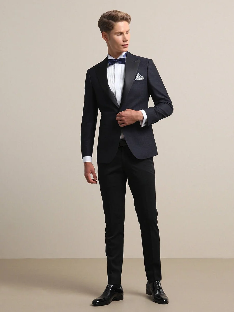 Lacivert Düz Slim Fit Kruvaze Yaka Dokuma Smokin Takım Elbise - 3