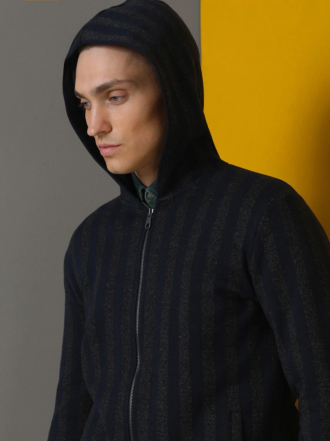 Lacivert Kapüşonlu Desenli Sweatshırt - 3