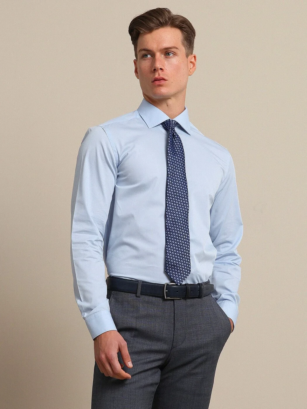 Light Blue Plain Regular Fit Weaving Classical 100% Cotton Shirt - 2