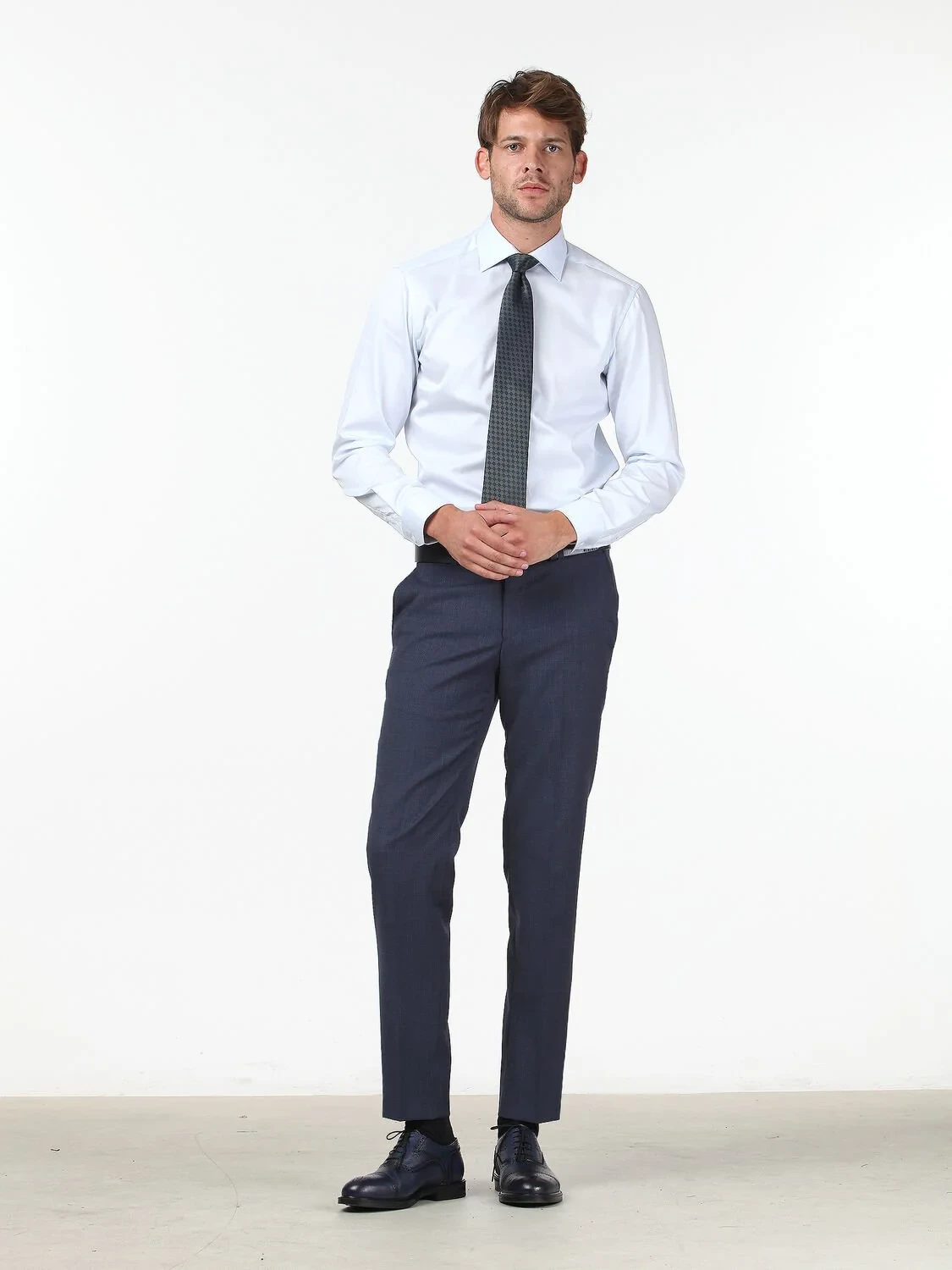 Light Blue Plain Slim Fit Weaving Classical 100% Cotton Shirt - 2