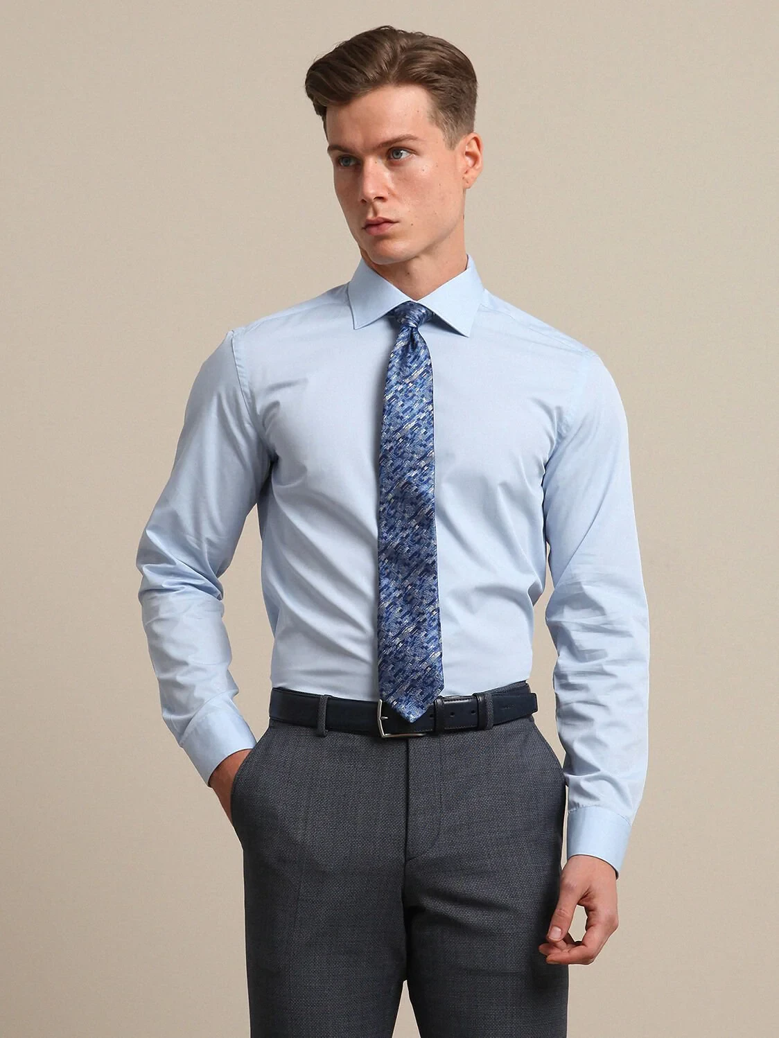 Light Blue Plain Slim Fit Weaving Classical Cotton Blended Shirt - 1