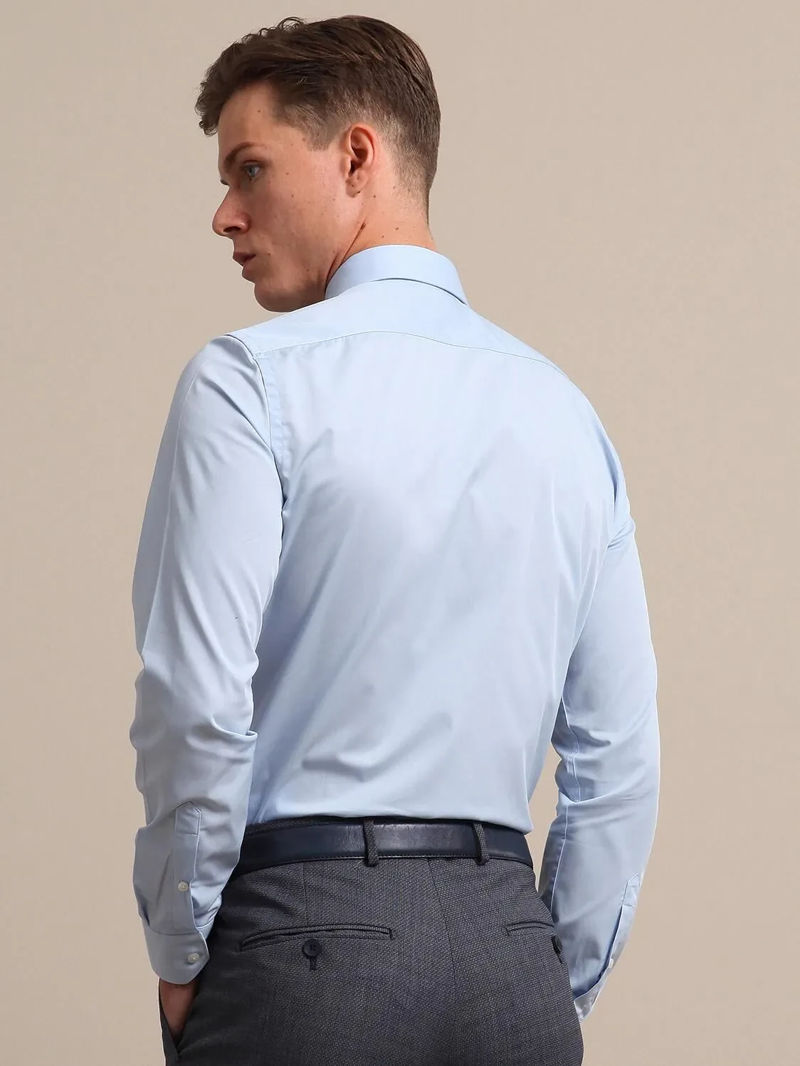 Light Blue Plain Slim Fit Weaving Classical Cotton Blended Shirt - 4