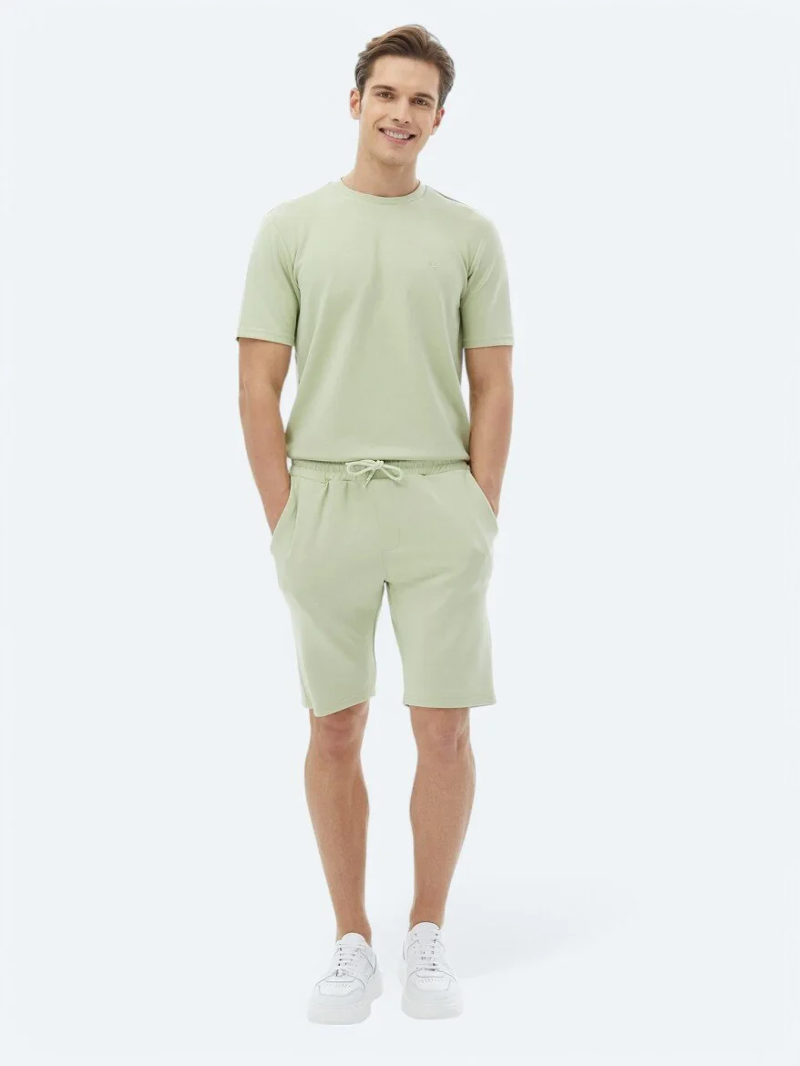 Light Green Plain Crew Neck T-Shirt - 2