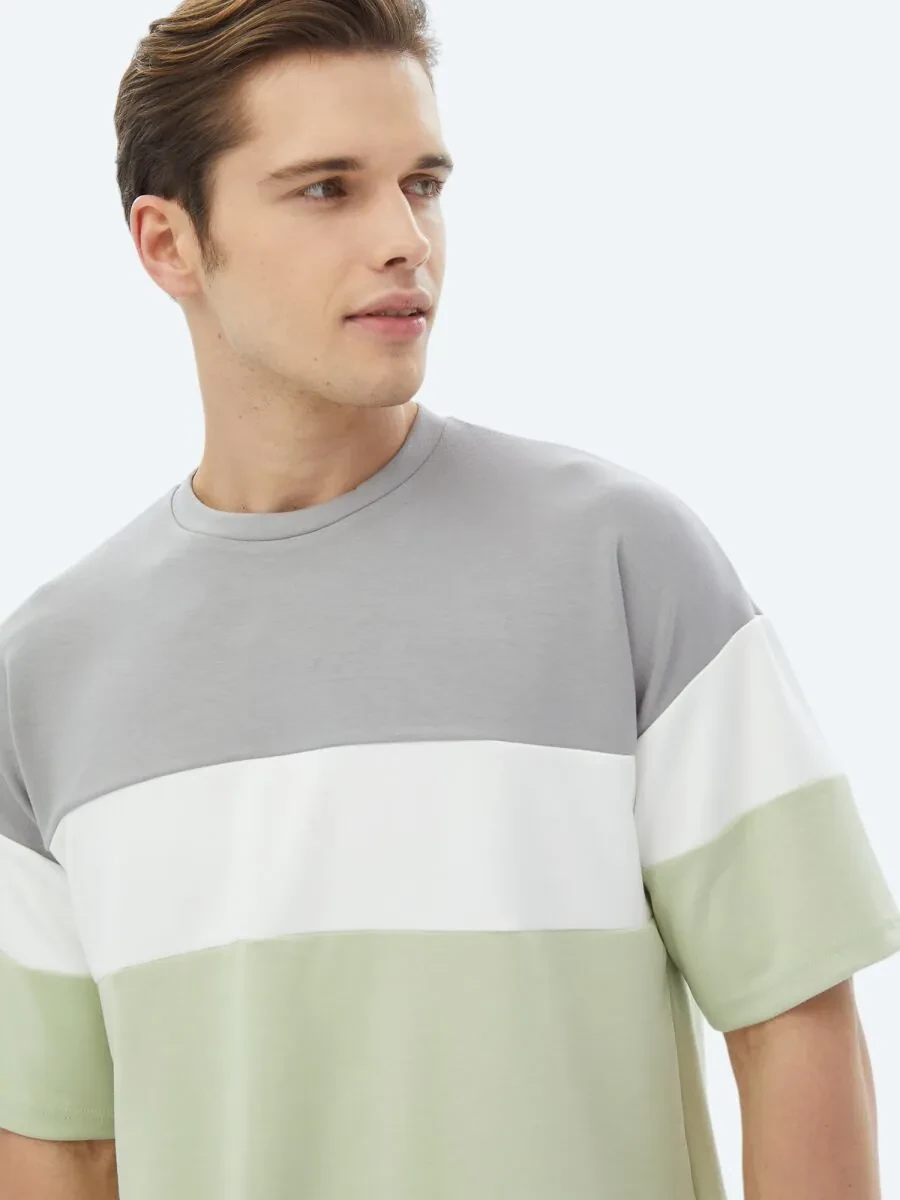 Light Green Striped Crew Neck T-Shirt - 2