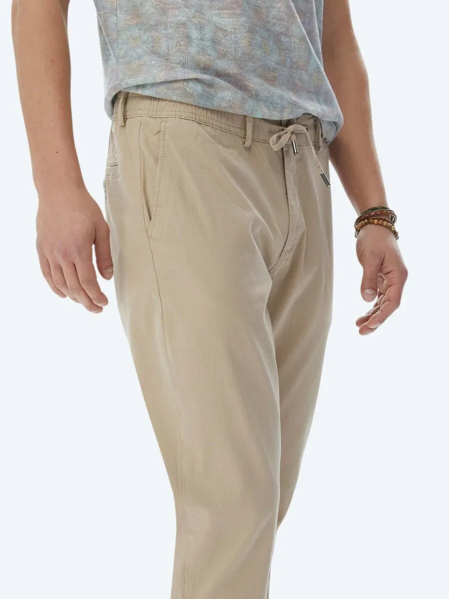 Light Mink Weaving Jogging Fit Casual Cotton Blended Trousers - 2