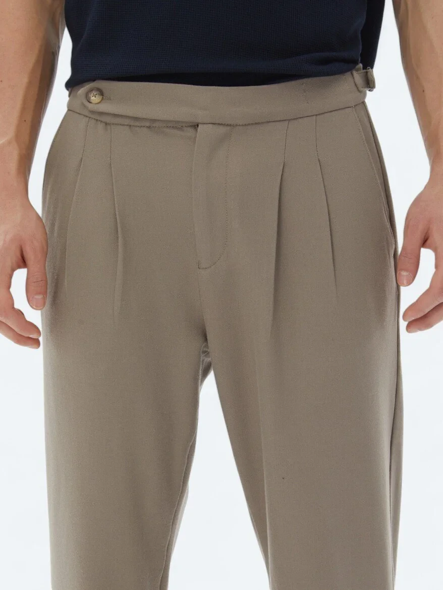 Mink Weaving Carrot Fit Casual Trousers - 3