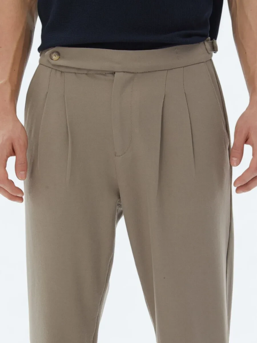 Mink Weaving Carrot Fit Casual Trousers - 3