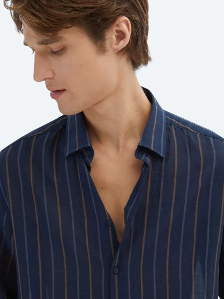 Navy Blue Striped Regular Fit Weaving Casual Cotton Blended Shirt - 4