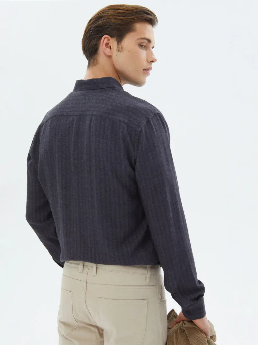 Navy Blue Striped Regular Fit Weaving Casual Shirt - 6