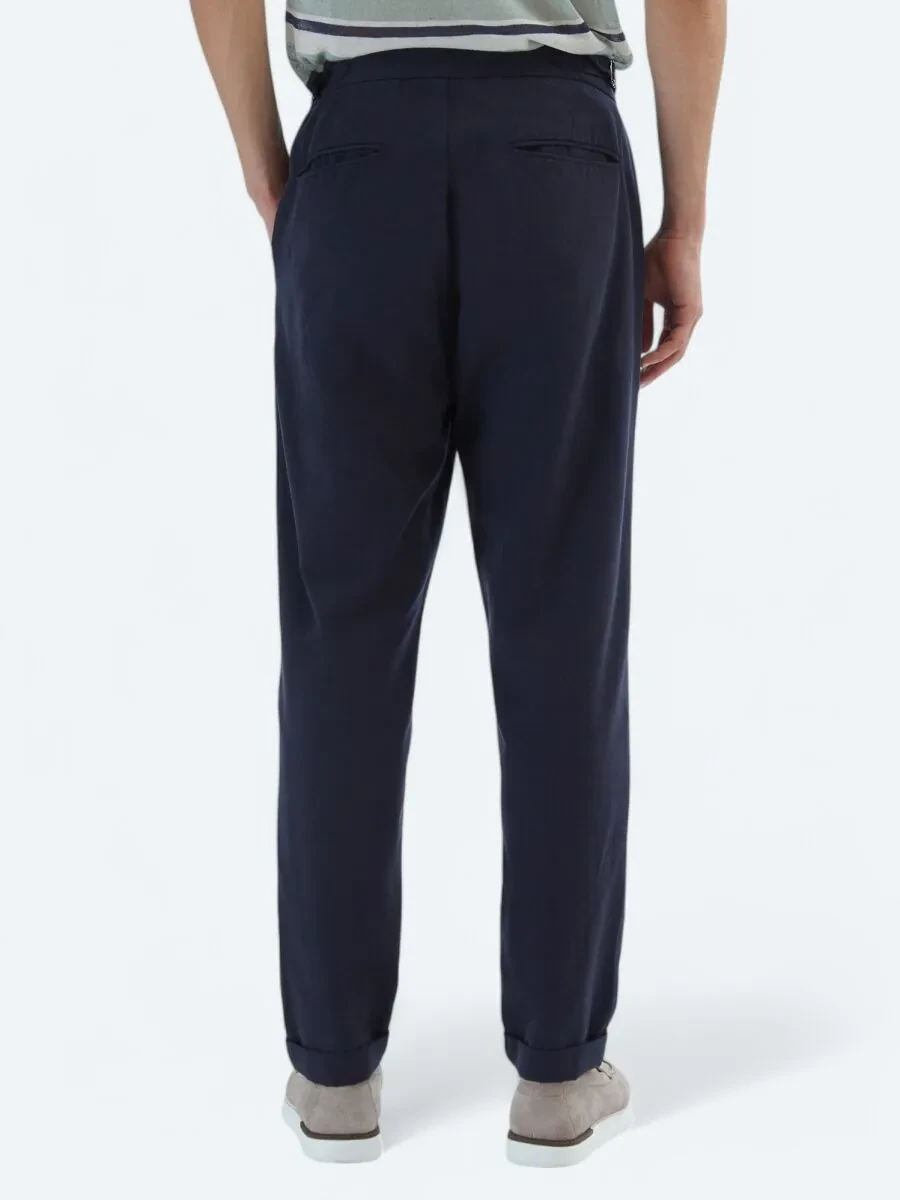 Navy Blue Weaving Carrot Fit Casual Cotton Blended Trousers - 5