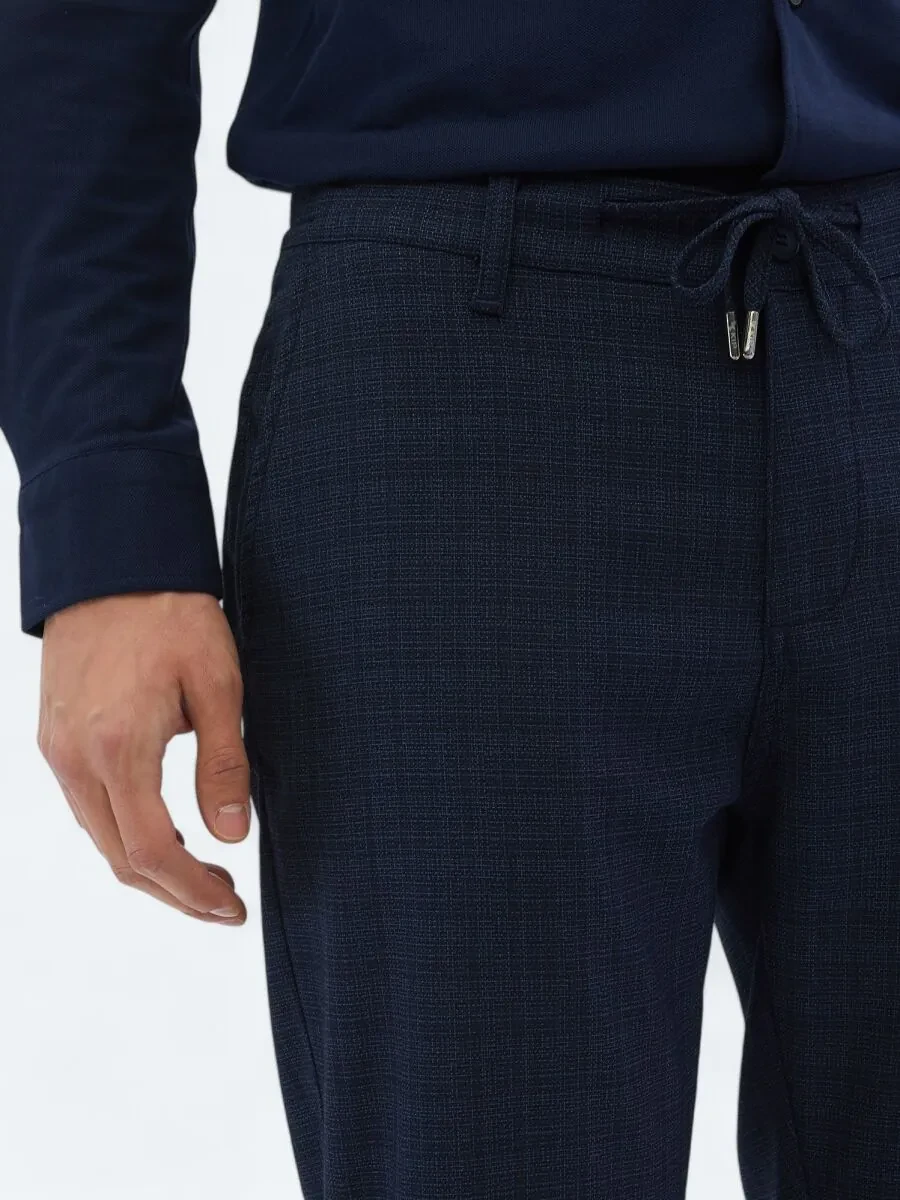 Navy Blue Weaving Jogging Fit Casual Trousers - 3