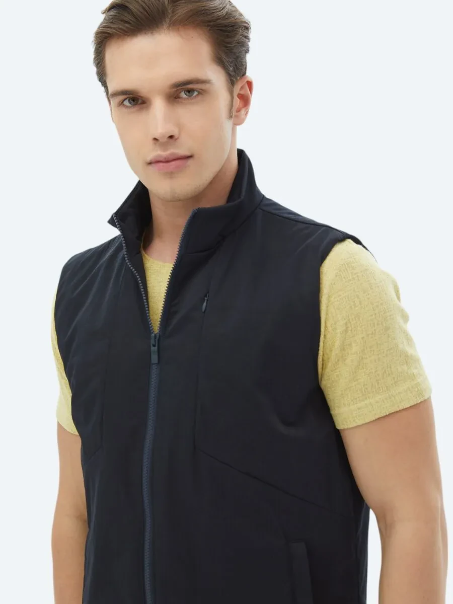 Navy Blue Weaving Puffer Vest - 3