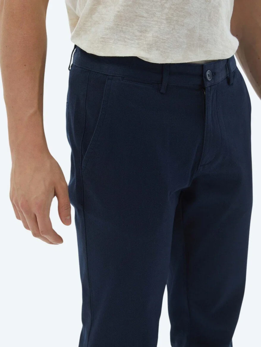 Navy Blue Weaving Regular Fit Casual Cotton Blended Trousers 