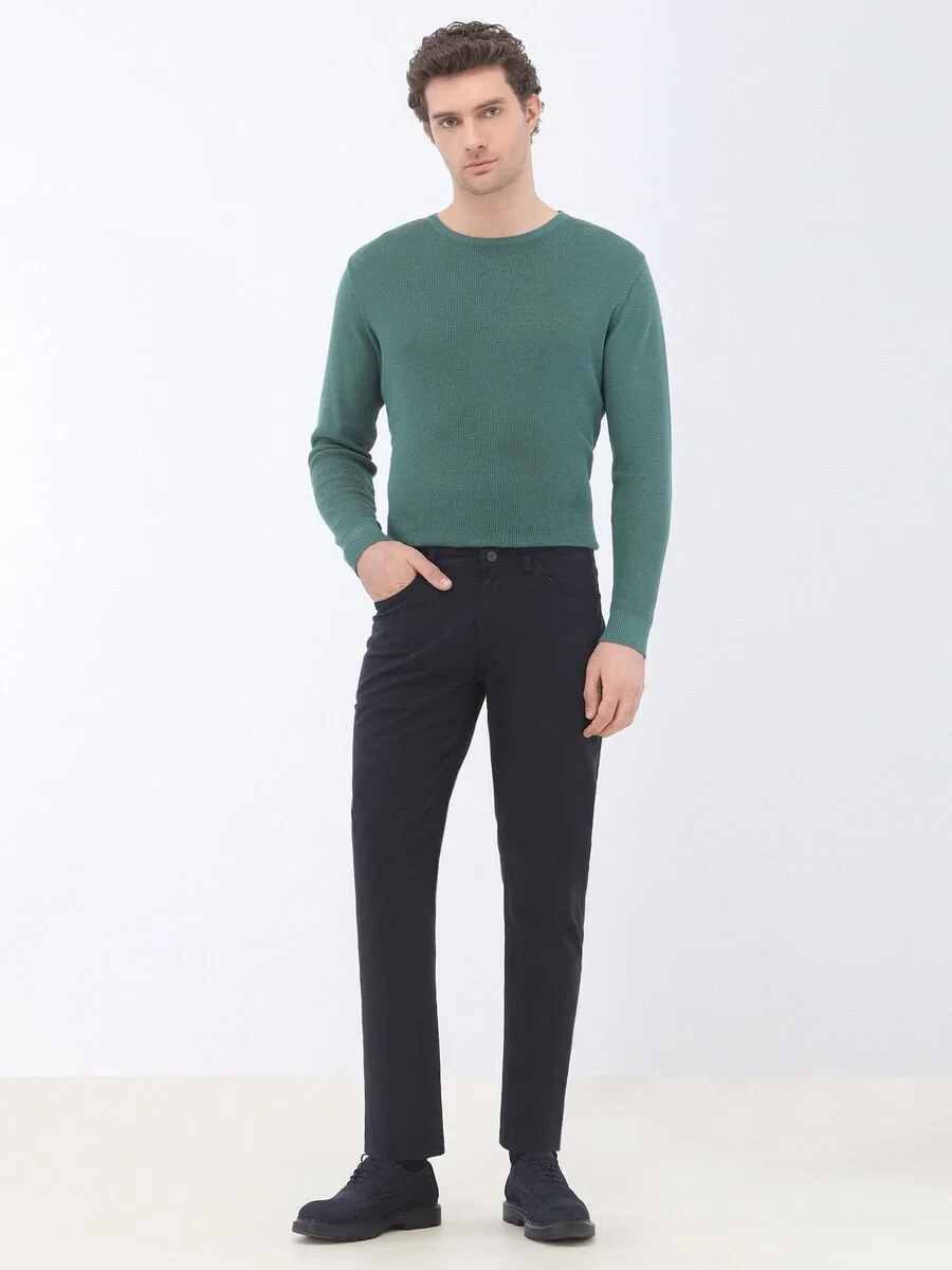 Navy Blue Weaving Slim Fit Casual Cotton Blended Trousers - 2