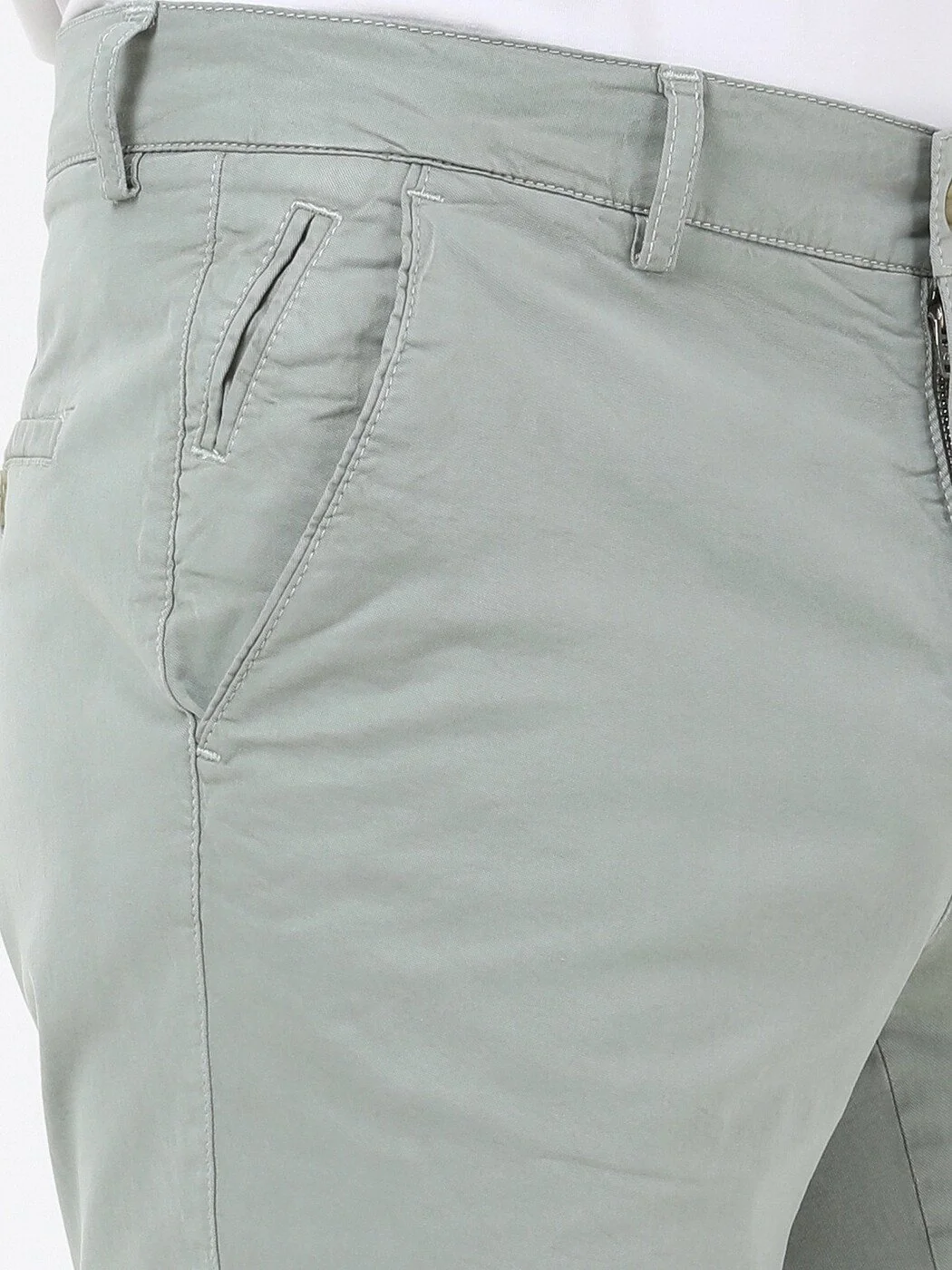Nil Yeşili Düz Dokuma Slim Fit Casual Pamuk Karışımlı Bermuda - 3