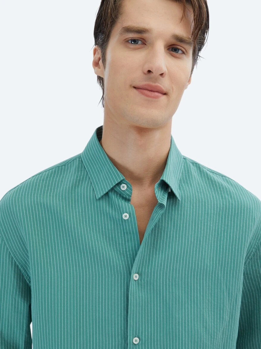 Nil Yeşili Oversize Fit Dokuma Casual Gömlek - 4