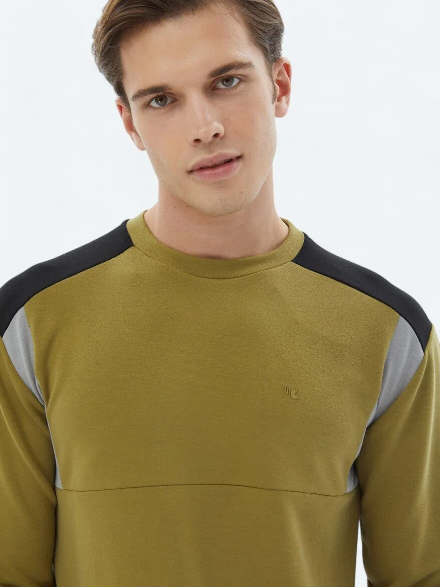 Oil Green Crew Neck Plain Sweatshirt - 1