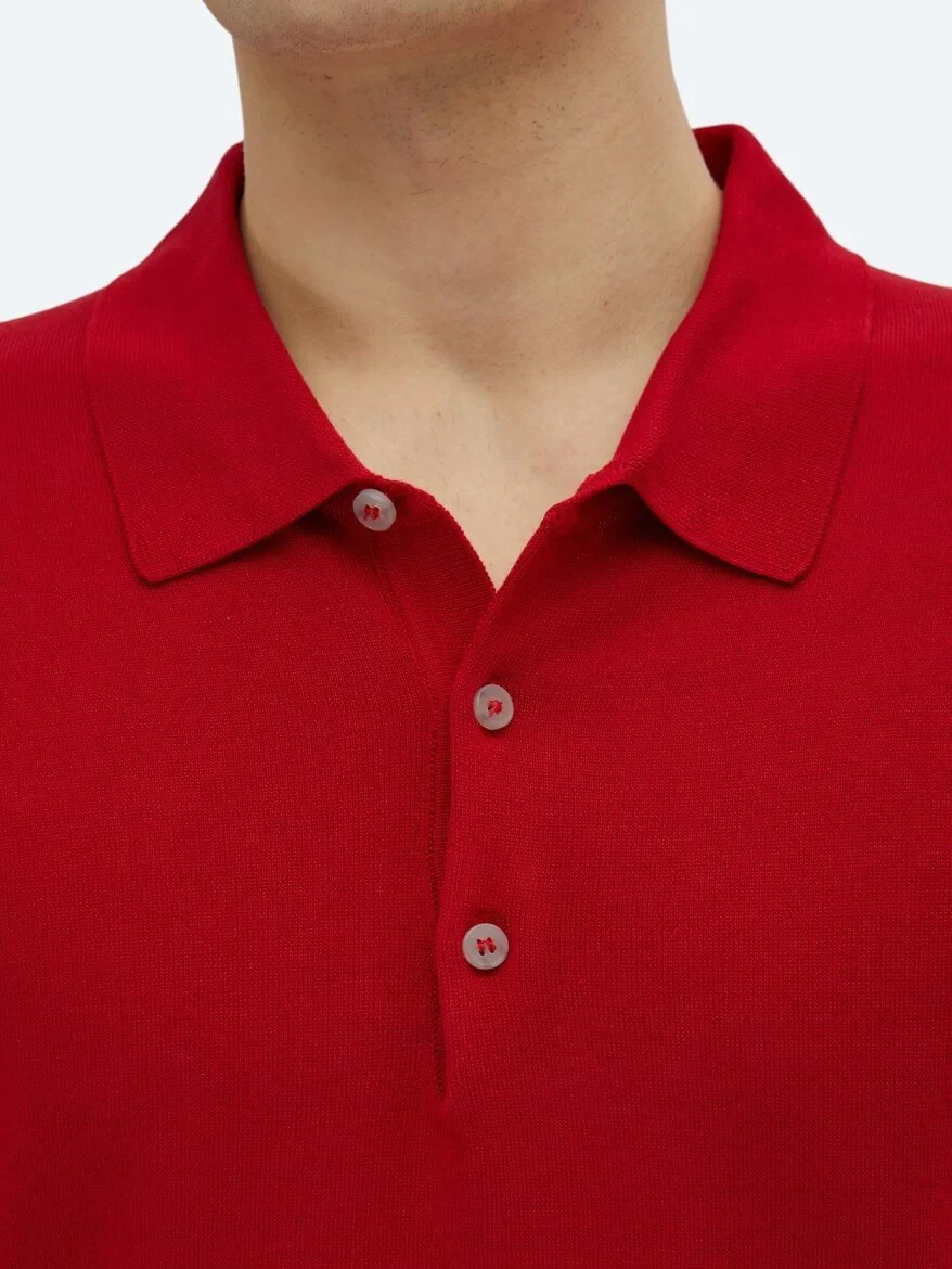 Red Knitwear 