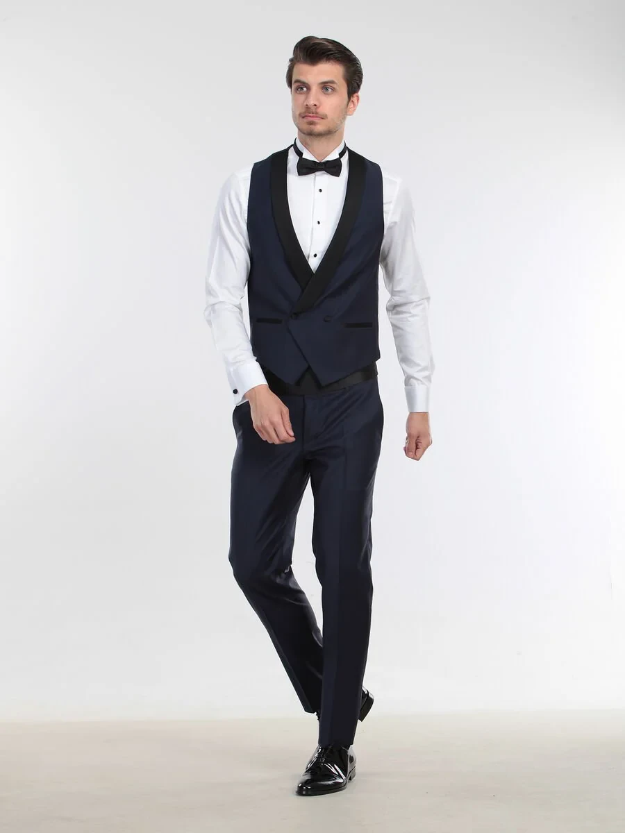 Saks Classical Waistcoat - 4